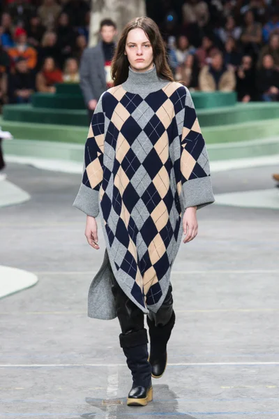 Look 38